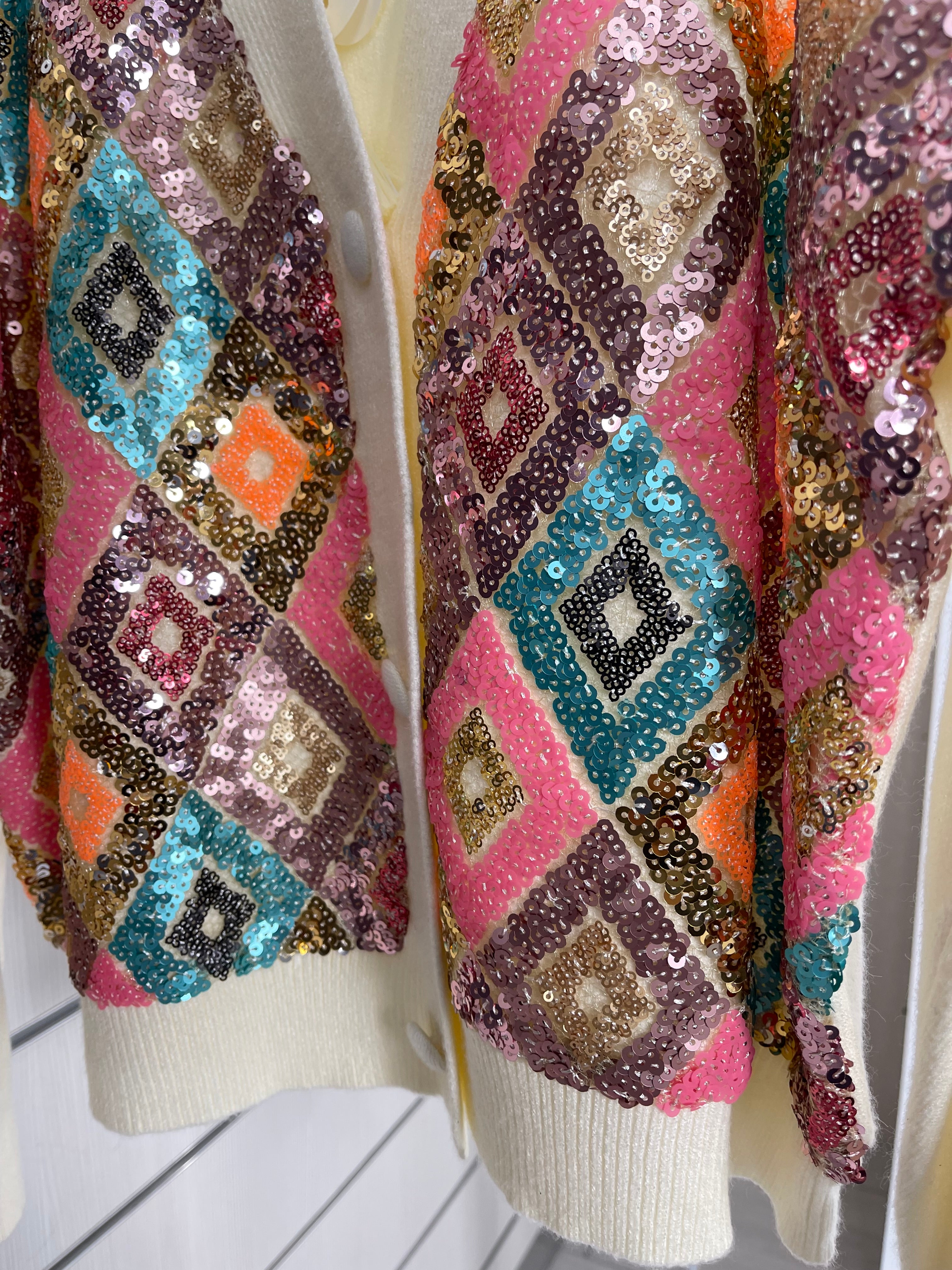 Cardigan Rainbow