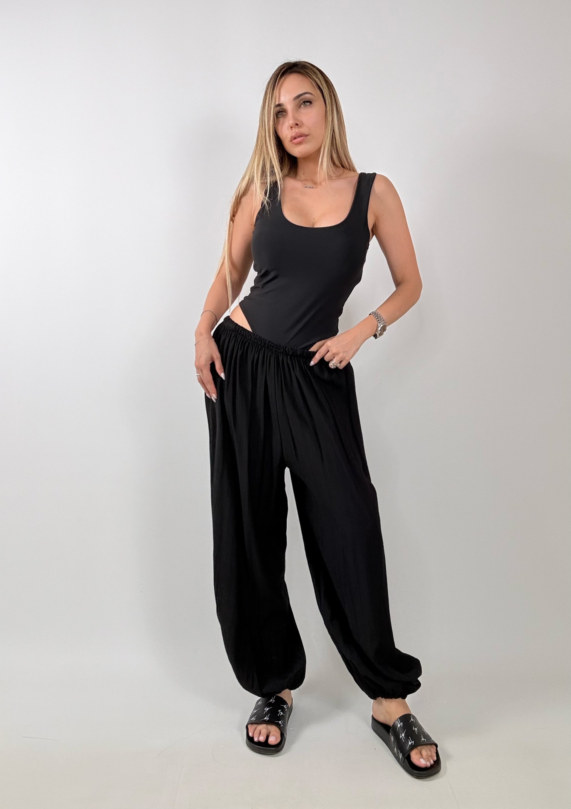 Pantalone Monday