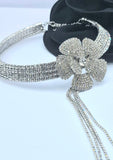 Choker Flower