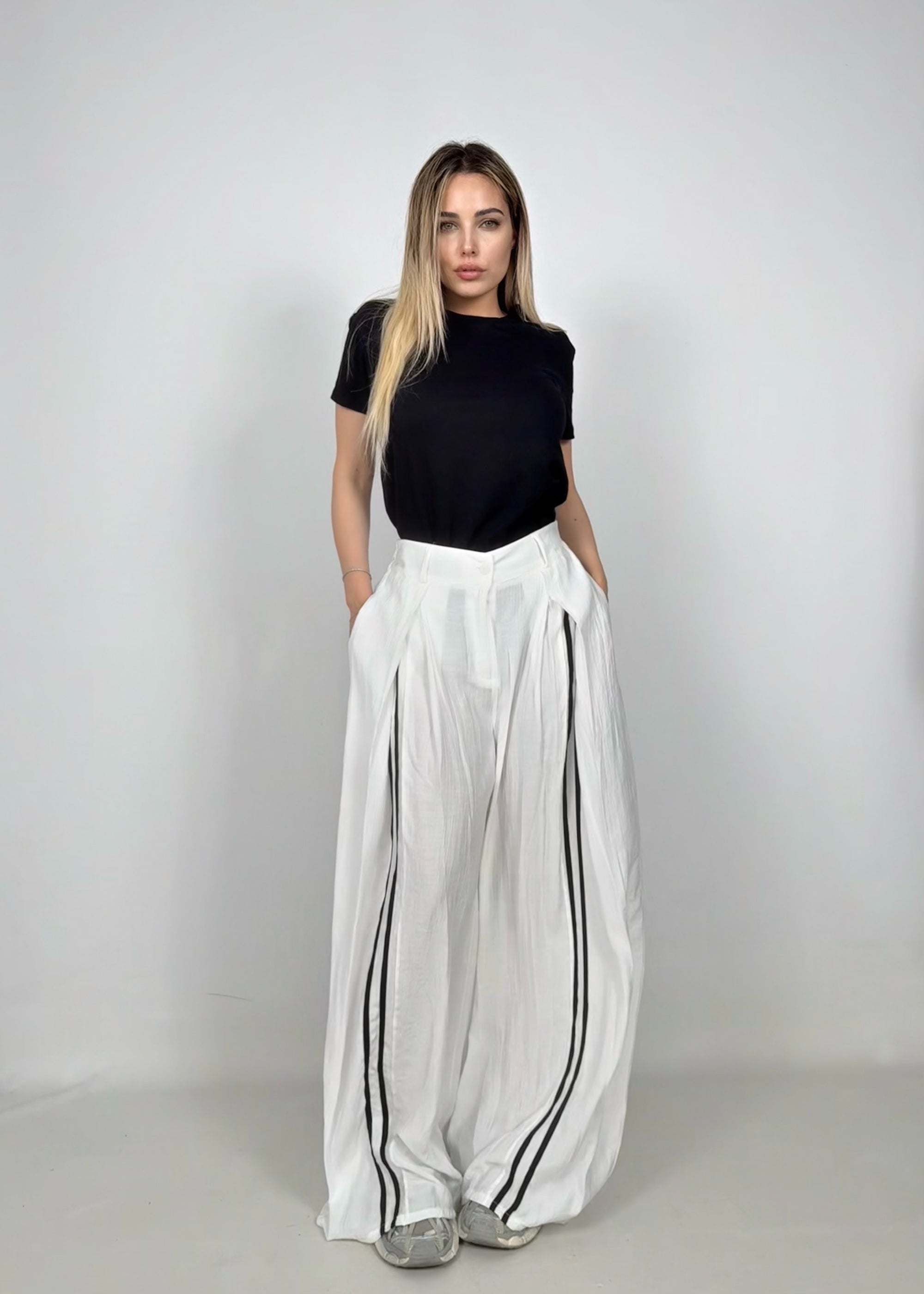 Pantalone Street